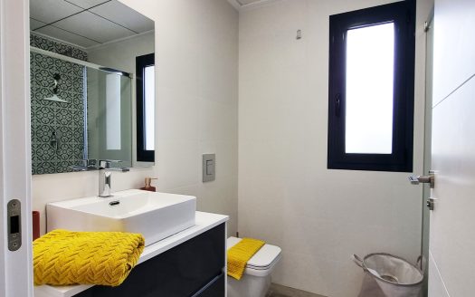 Contemporary 3 Bedroom Penthouse San Miguel de Salinas.