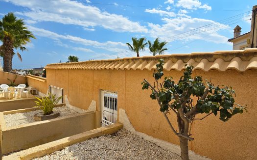 Spacious 7-Bedroom Villa with Tourist License & Private Pool – El Galan, Villamarti