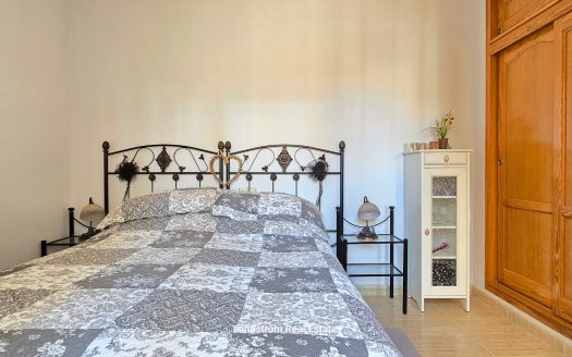 **RESERVED** Spacious Quad in the popular the residential area of El Raso.