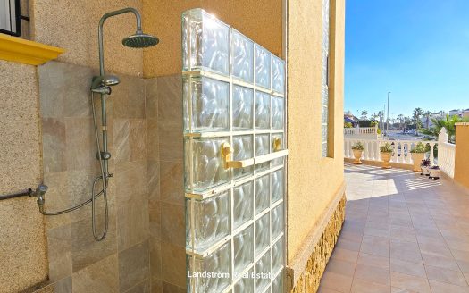 **RESERVED** Spacious Quad in the popular the residential area of El Raso.