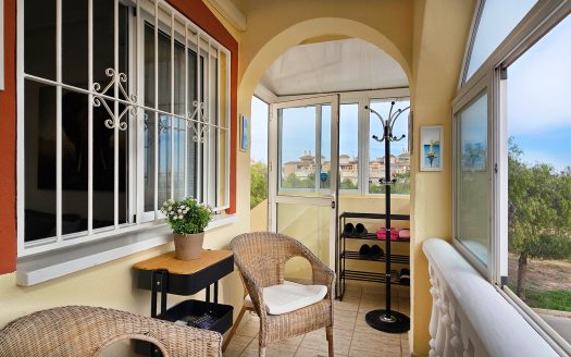 ** SOLD** Completely renovated south-facing townhouse with a large roof terrace in the center of La Florida.
