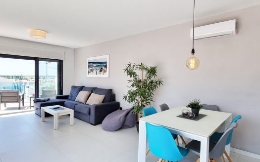 Modern samt exklusiv toppvåning med häftig utsikt, El Raso, Guardamar del Segura.