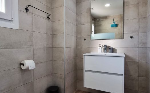 Stunning 4 bedroom detached beach side villa in Playa Flamenca.