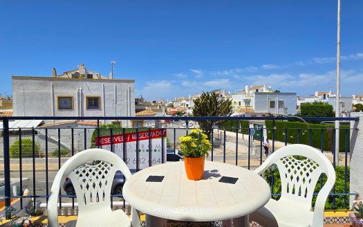 **RE3SERVED** Cosy 2 bedroom top floor bungalow in Jardin del Mar, Torrevieja