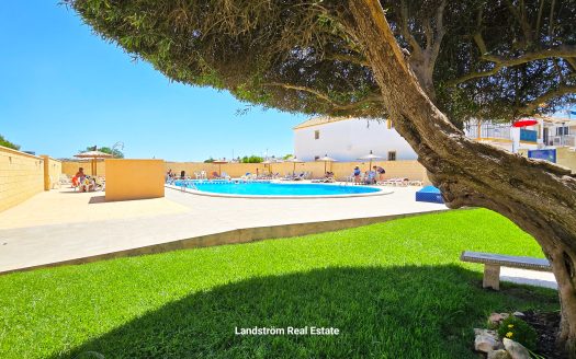 **RE3SERVED** Cosy 2 bedroom top floor bungalow in Jardin del Mar, Torrevieja