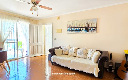 **RE3SERVED** Cosy 2 bedroom top floor bungalow in Jardin del Mar, Torrevieja
