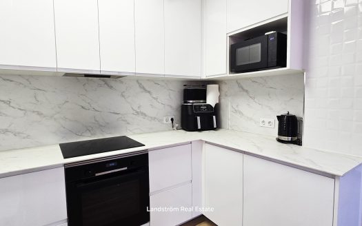 Nyrenoverad fristående villa – rymlig, flexibel och perfekt belägen, Playa Flamenca