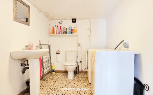 Mysig Villa med Huvudbostad, Gästannex, Garage samt pool. Quesada