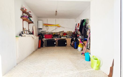 Mysig Villa med Huvudbostad, Gästannex, Garage samt pool. Quesada