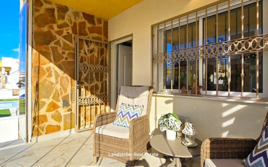 Exclusive South-Facing Dream Villa in Idyllic El Raso