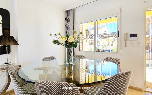 Exclusive South-Facing Dream Villa in Idyllic El Raso