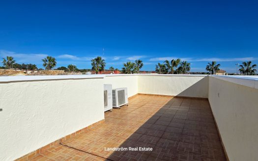 Exclusive South-Facing Dream Villa in Idyllic El Raso