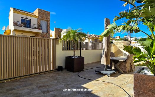 Exclusive South-Facing Dream Villa in Idyllic El Raso