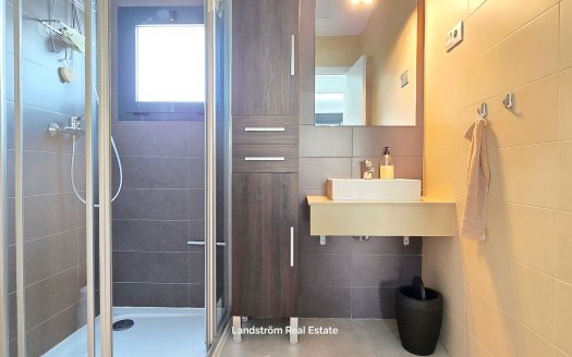 Beautiful 2 bedroom penthouse, Torrelamata.