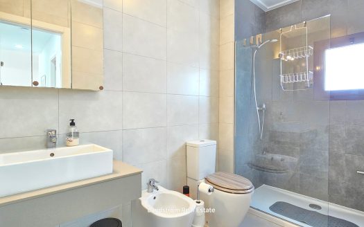 Beautiful 2 bedroom penthouse, Torrelamata.