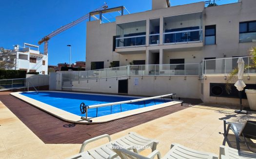 Beautiful 2 bedroom penthouse, Torrelamata.