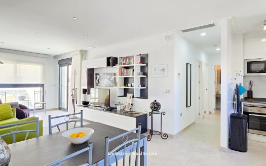 Beautiful 2 bedroom penthouse, Torrelamata.