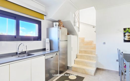 Beautiful 2 bedroom penthouse, Torrelamata.