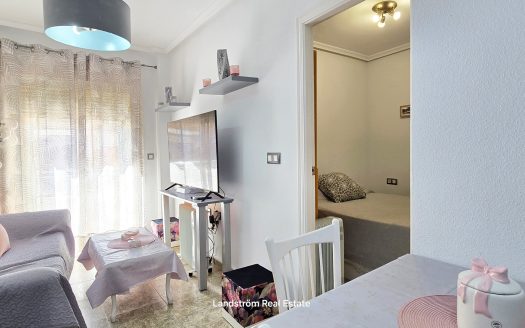 Central 3-Bedroom Apartment Just 100 Metres from the Beach in Torrevieja