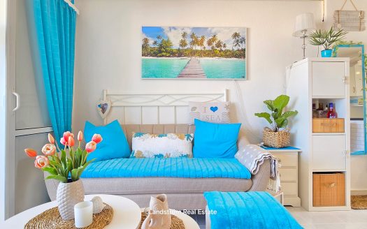 Drömlägenhet med havsutsikt nära stranden!