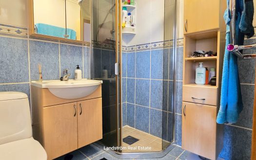 Renovated bungalow near the beach in Pinomar