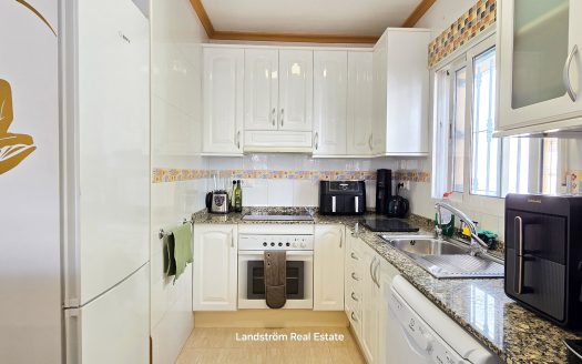 Charming Detached Villa in Scenic El Raso