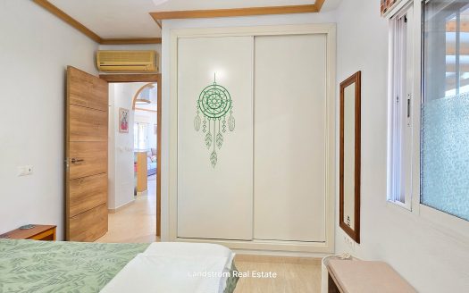 Charming Detached Villa in Scenic El Raso