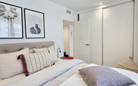 Modern Luxury Apartment in Seagardens, Campoamor