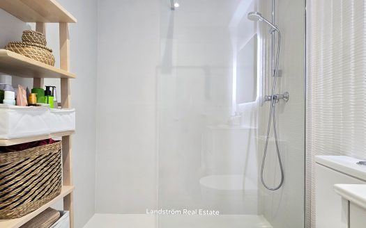 Modern Luxury Apartment in Seagardens, Campoamor