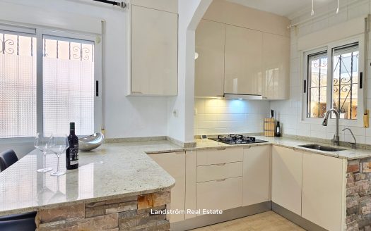 Charming Detached Villa in Las Chismosas