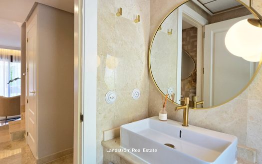 Elegant Renovated Townhouse in Roda Golf