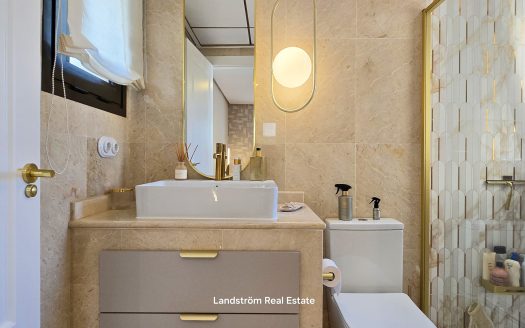 Elegant Renovated Townhouse in Roda Golf