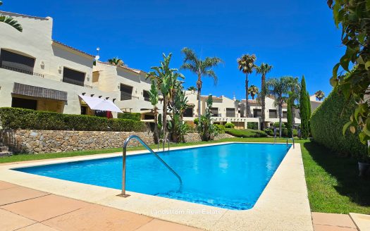 Elegant Renovated Townhouse in Roda Golf