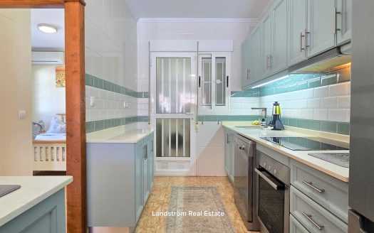Fantastic Three-Bedroom Detached Villa with Private Pool in El Raso.