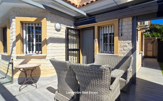 Fantastic Three-Bedroom Detached Villa with Private Pool in El Raso.